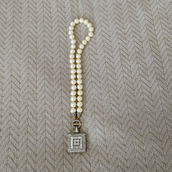 Heidi Daus Swarovski Crystal Necklace with toggle closure - Picture 10 of 16